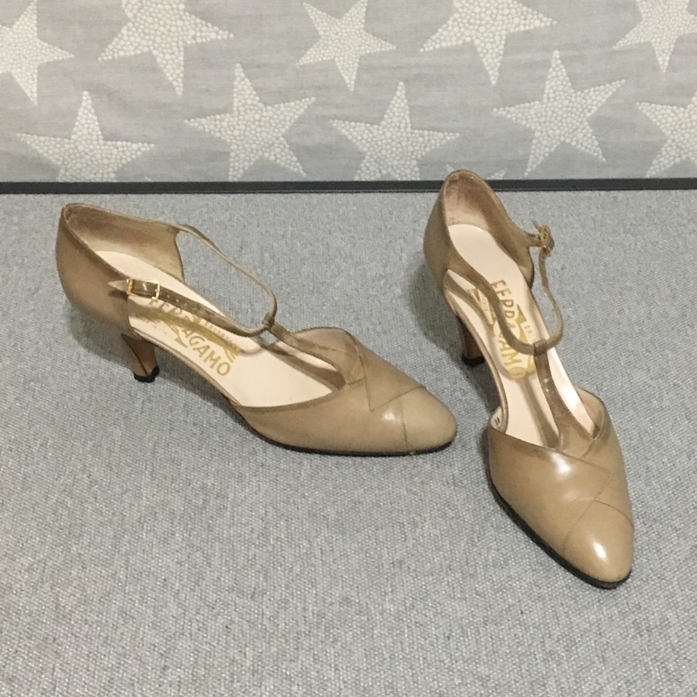 Salvatore Ferragamo Tan Italian Leather Heels